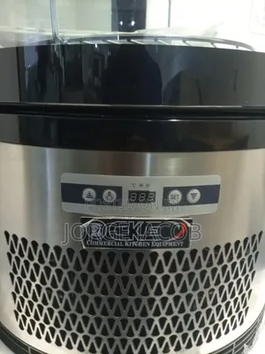 105L Rotating Vertical Cake Showcase Chiller (Model: WG-105R)