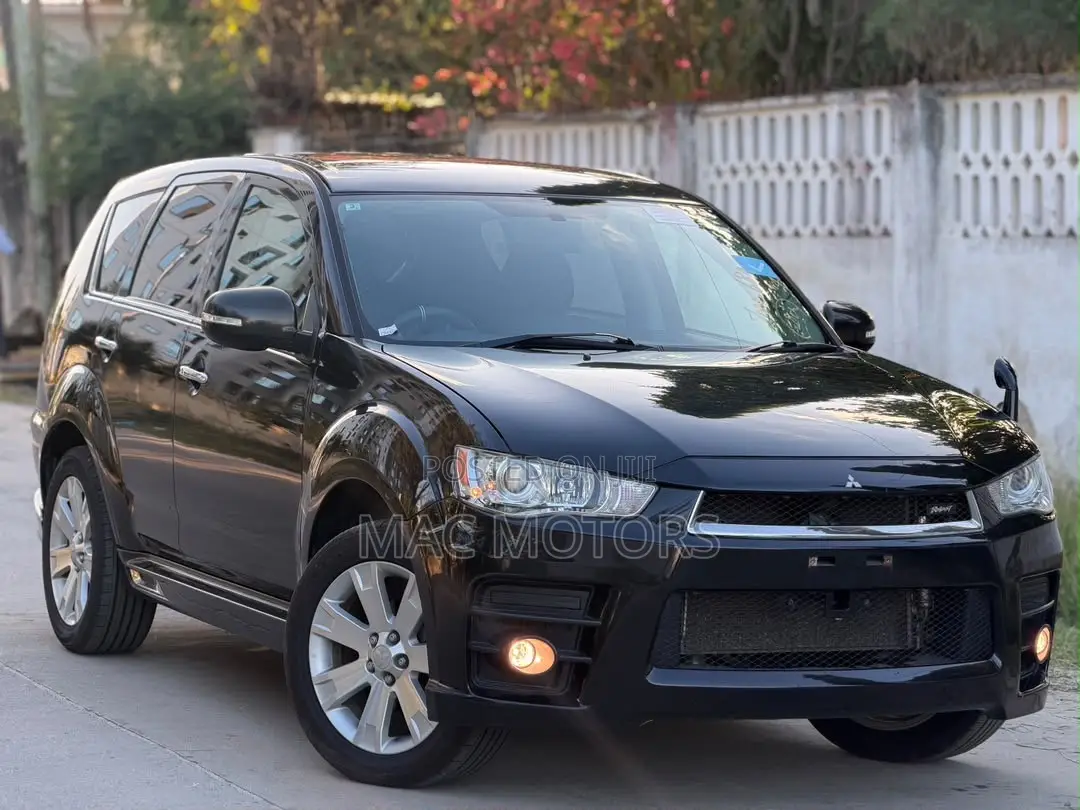Mitsubishi Outlander 2010 Black