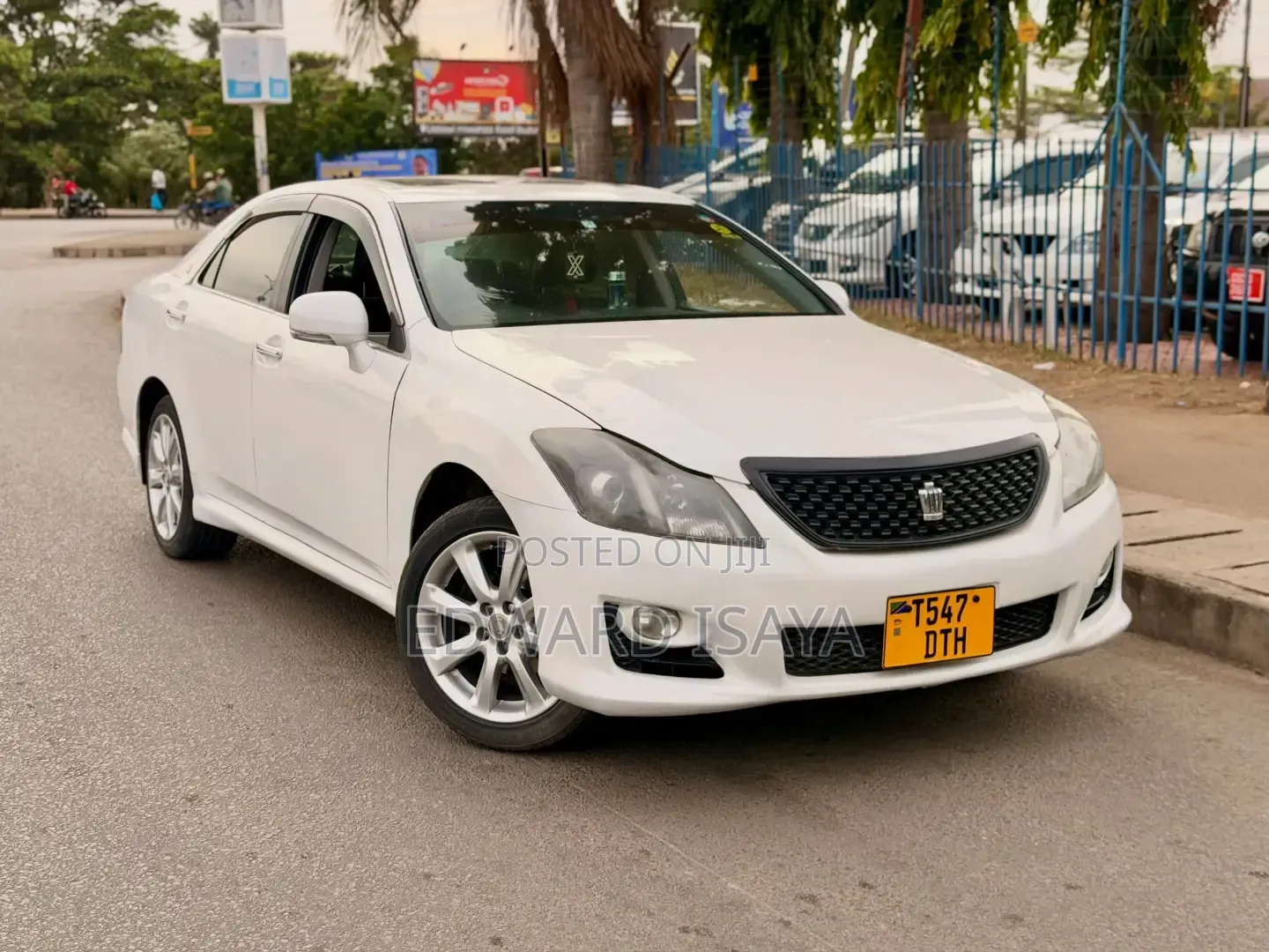 Toyota Crown 2008 White