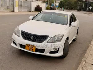 Toyota Crown 2008 White