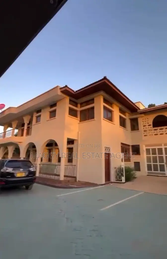 5bdrm House in Mbezi Beach for rent