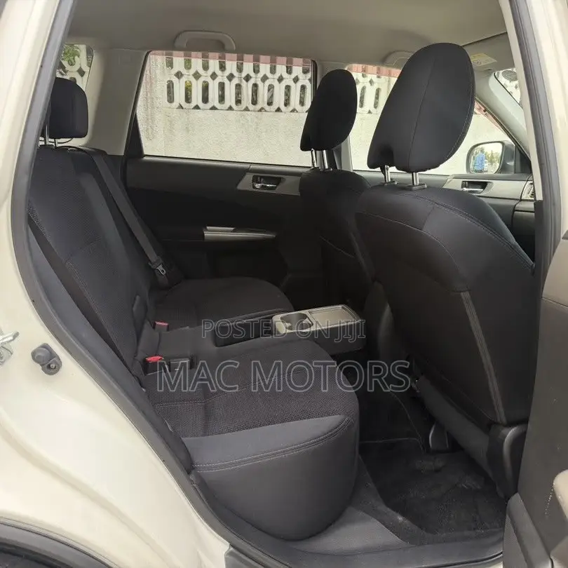 Subaru Forester 2009 White