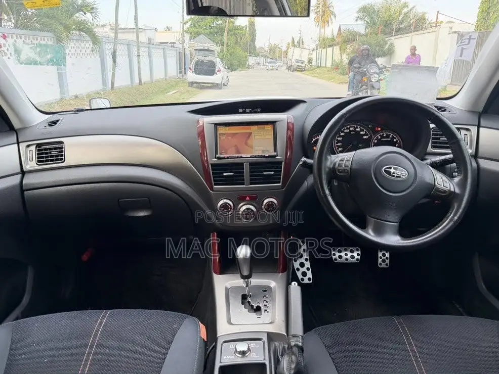 Subaru Forester 2009 White