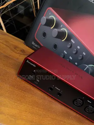 Focusrite Scarlett 2i2 Studio — 4th Generation