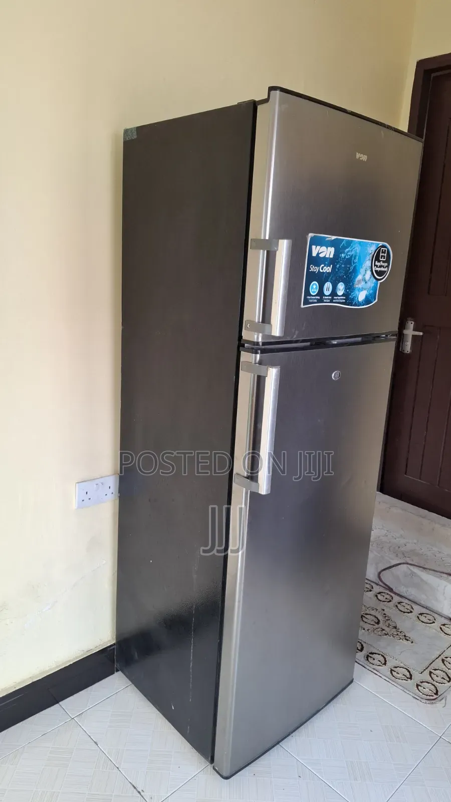 VON Fridge 298 Litres
