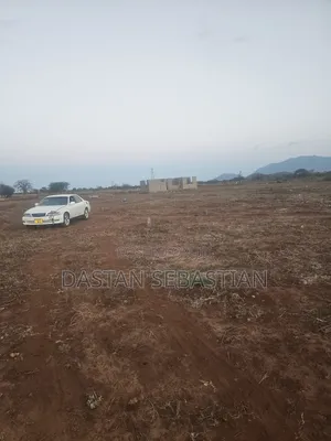 Moshi - Njiapanda Ya Himo Ofa Ya Viwanja Mita 100 Toka Lami