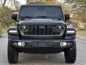 Jeep Wrangler 2024 Green
