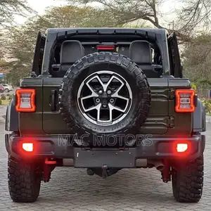 Jeep Wrangler 2024 Green
