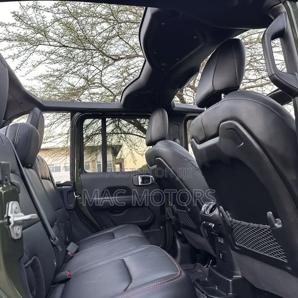 Jeep Wrangler 2024 Green