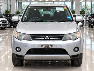 Mitsubishi Outlander XLS 2010 Silver