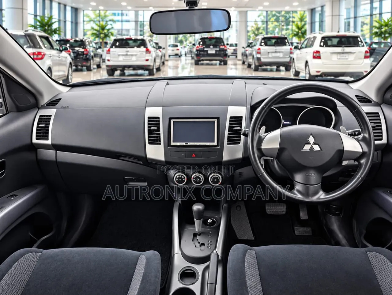 Mitsubishi Outlander XLS 2010 Silver
