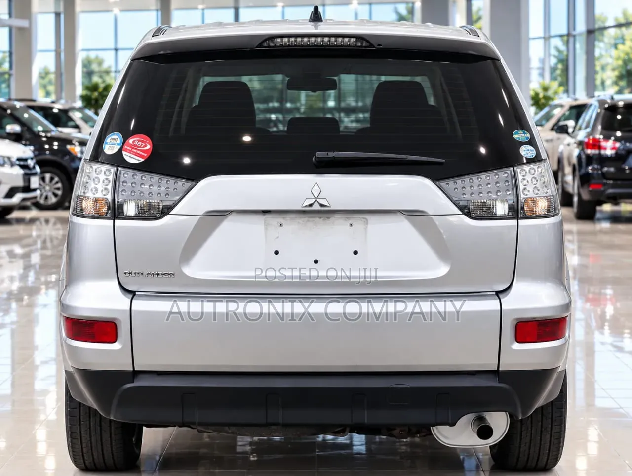 Mitsubishi Outlander XLS 2010 Silver