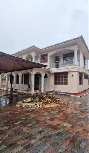 4bdrm House in Mikocheni for rent