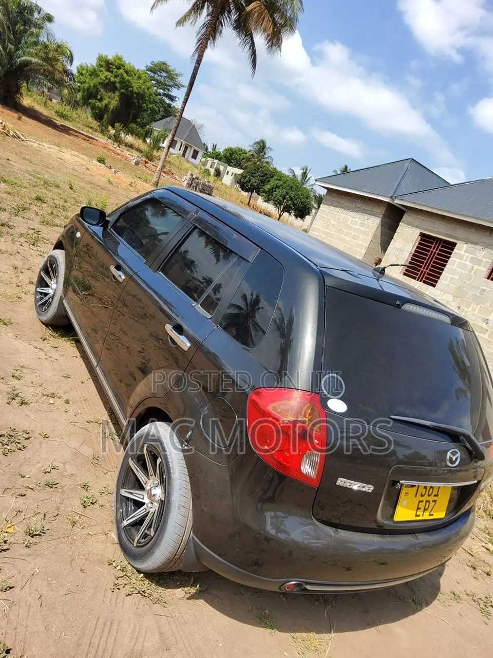 Mazda Verisa 2009 Burgundy
