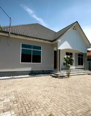 3bdrm House in Bunju Beach for rent