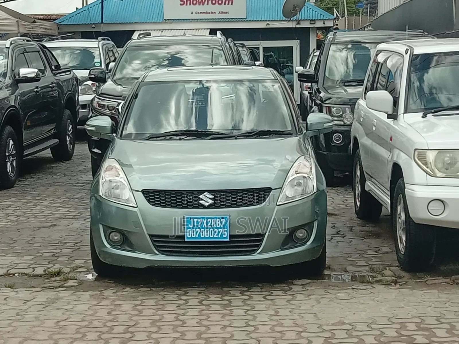 Suzuki Swift 2013 Green