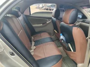 Toyota Corolla 2000 Silver
