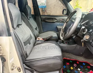 Toyota RAV4 2002 Silver