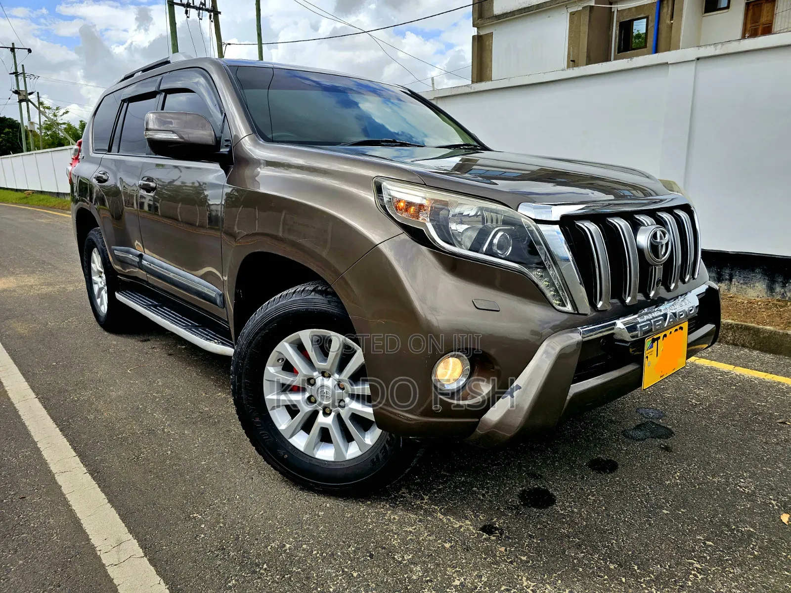 Toyota Land Cruiser Prado 2017 Gray