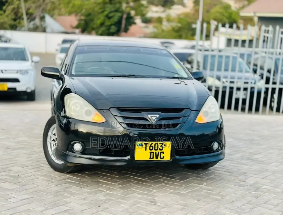 Toyota Caldina 2005 Black