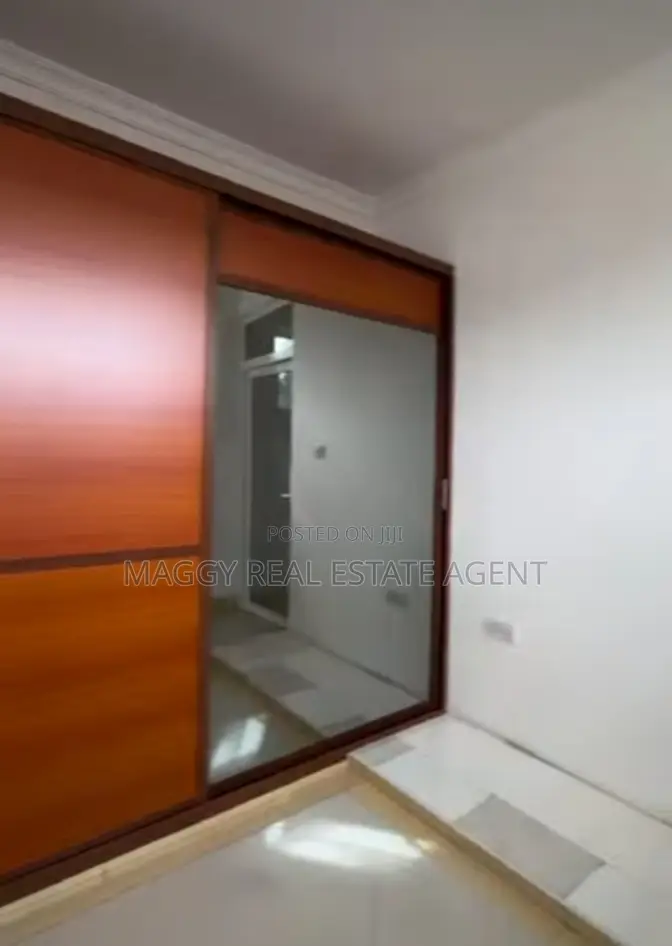 5bdrm House in Mbweni Mpiji for rent