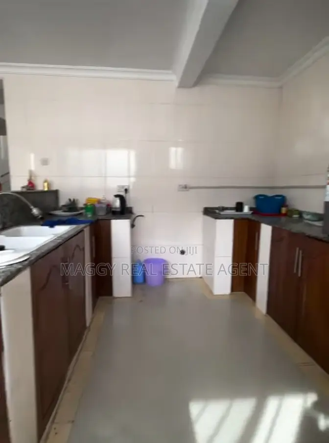 5bdrm House in Mbweni Mpiji for rent