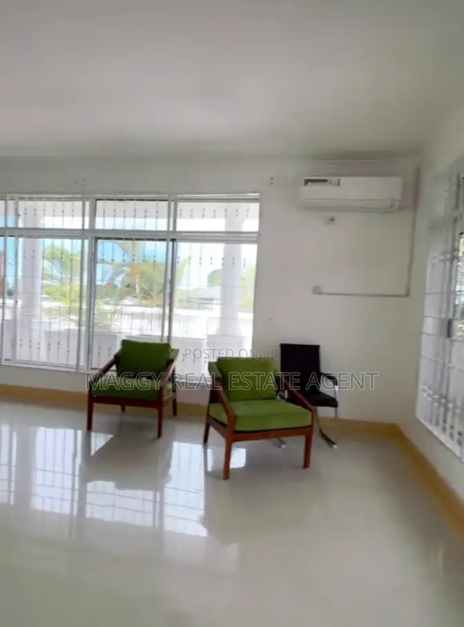 5bdrm House in Mbweni Mpiji for rent