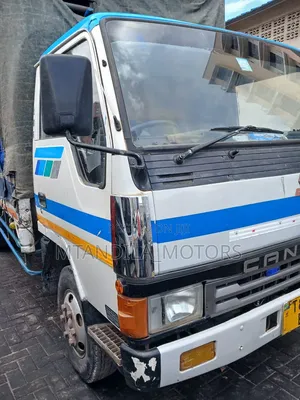 Fuso Box Food Truck