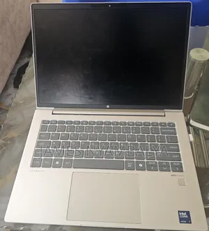 Laptop HP ProBook 440 G10 1GB Intel Core Ultra 7 SSD 1T