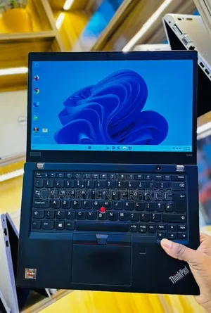 Laptop Lenovo ThinkPad x395 8GB AMD Ryzen 5 SSD 256GB