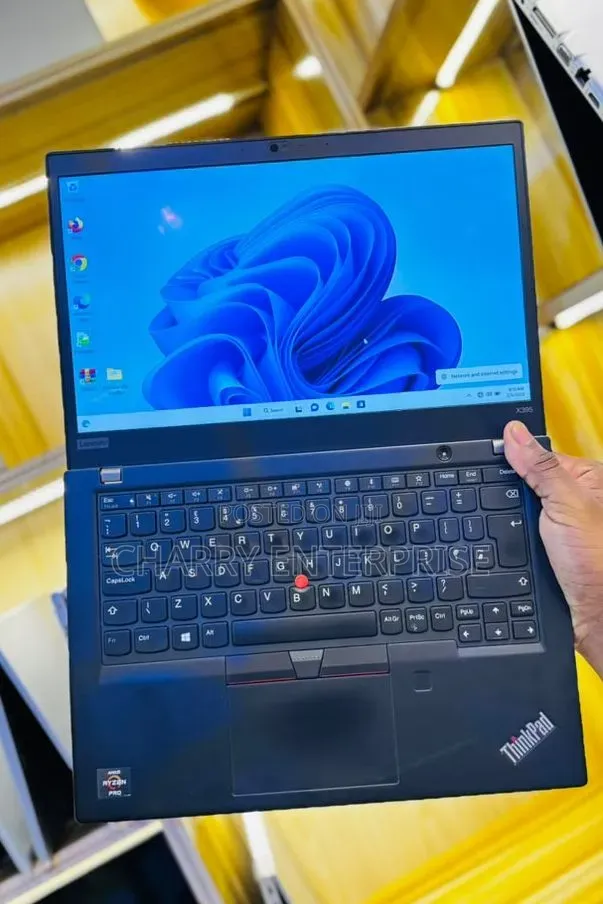 Laptop Lenovo ThinkPad x395 8GB AMD Ryzen 5 SSD 256GB