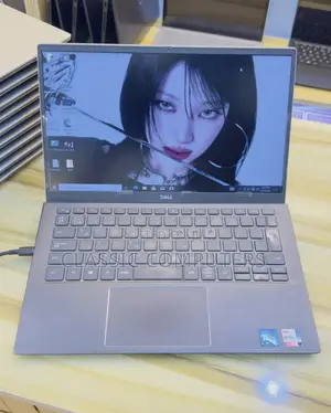 Laptop Dell Vostro 13 5300 8GB Intel Core i5 SSD 256GB