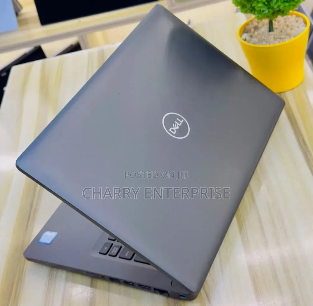 Laptop Dell Latitude 5400 16GB Intel Core i5 SSD 256GB