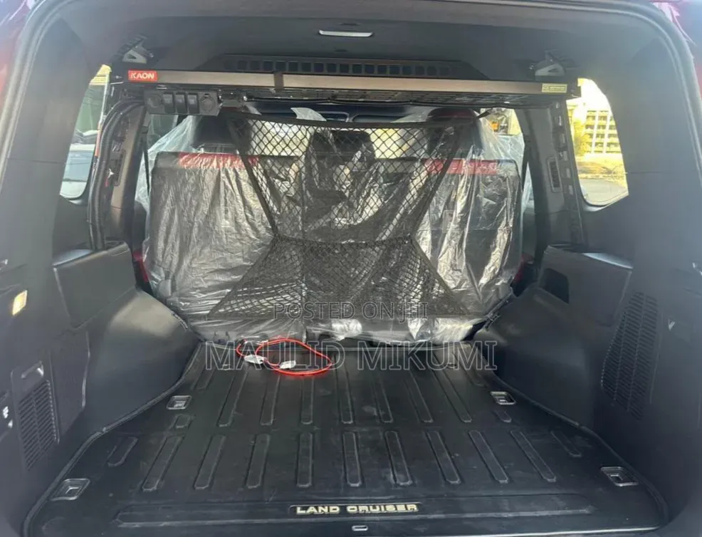 Toyota Land Cruiser 2024 Maroon
