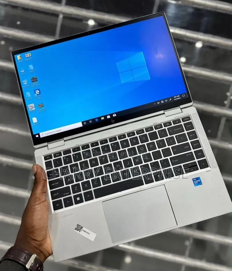 Laptop HP EliteBook 1040 G8 16GB Intel Core i7 SSD 512GB