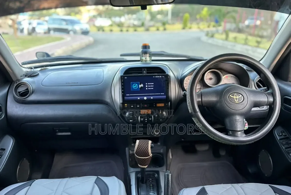 Toyota RAV4 2004 Blue