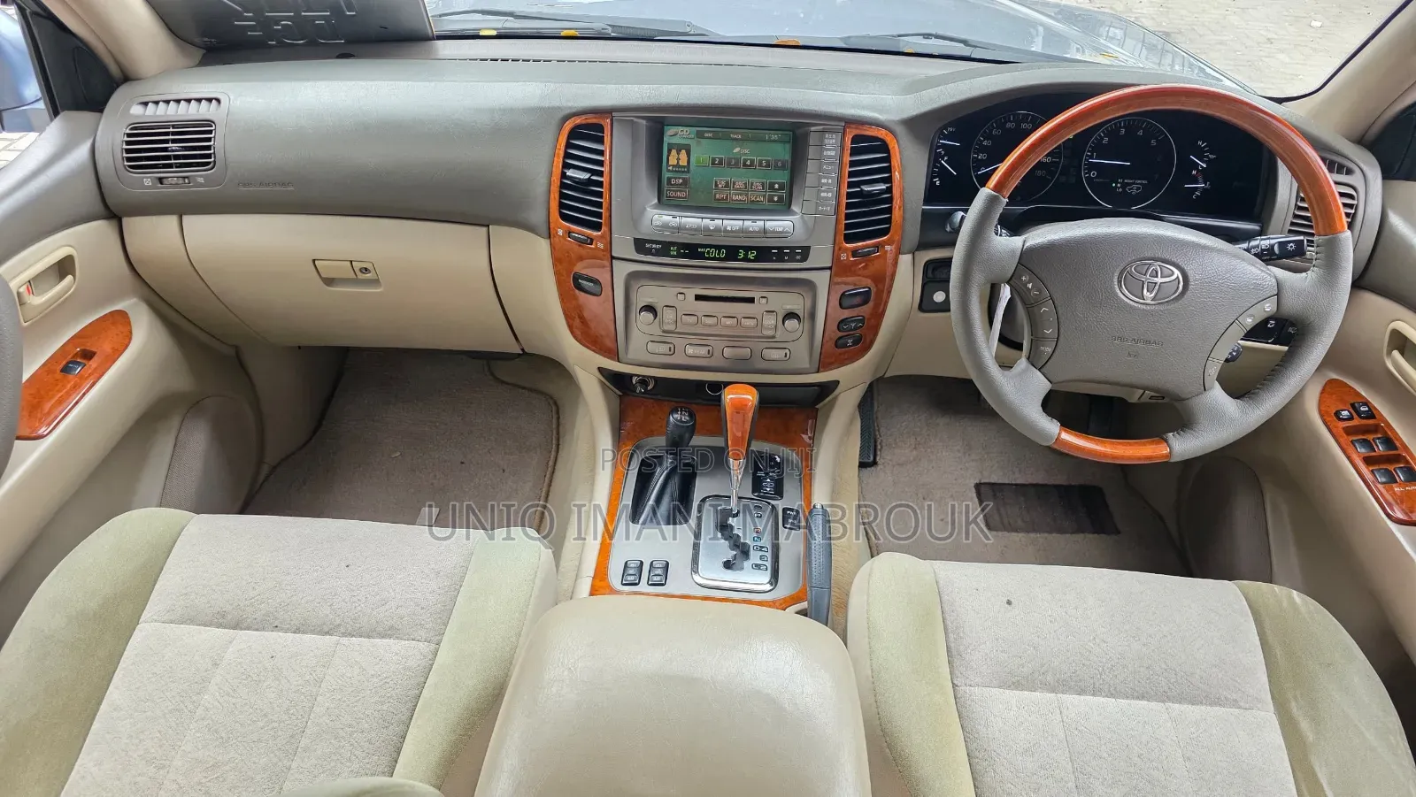 Toyota Land Cruiser 2004 Gray