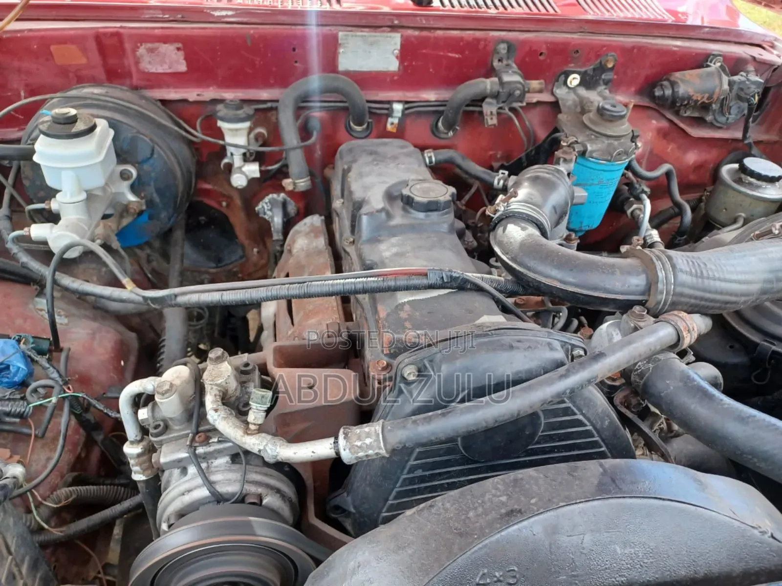 Toyota Hilux 1999 Red