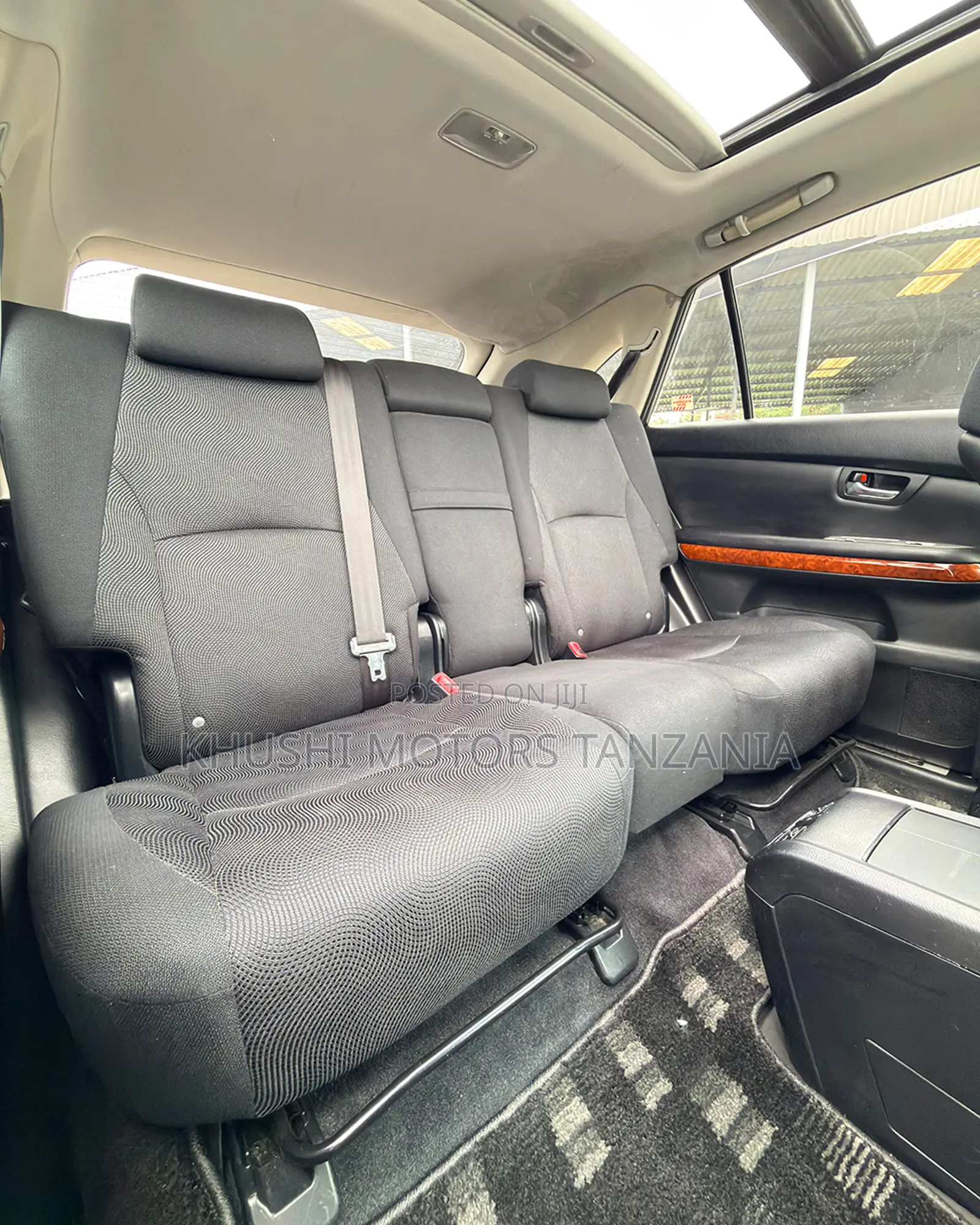 Toyota Harrier 2005