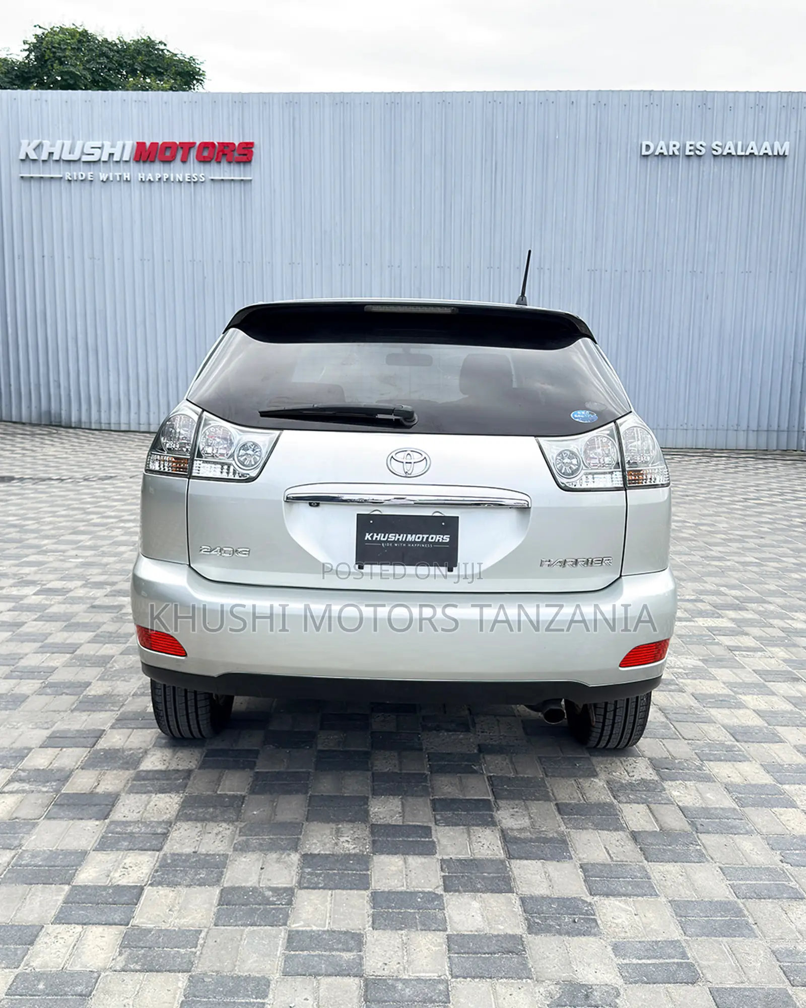 Toyota Harrier 2005