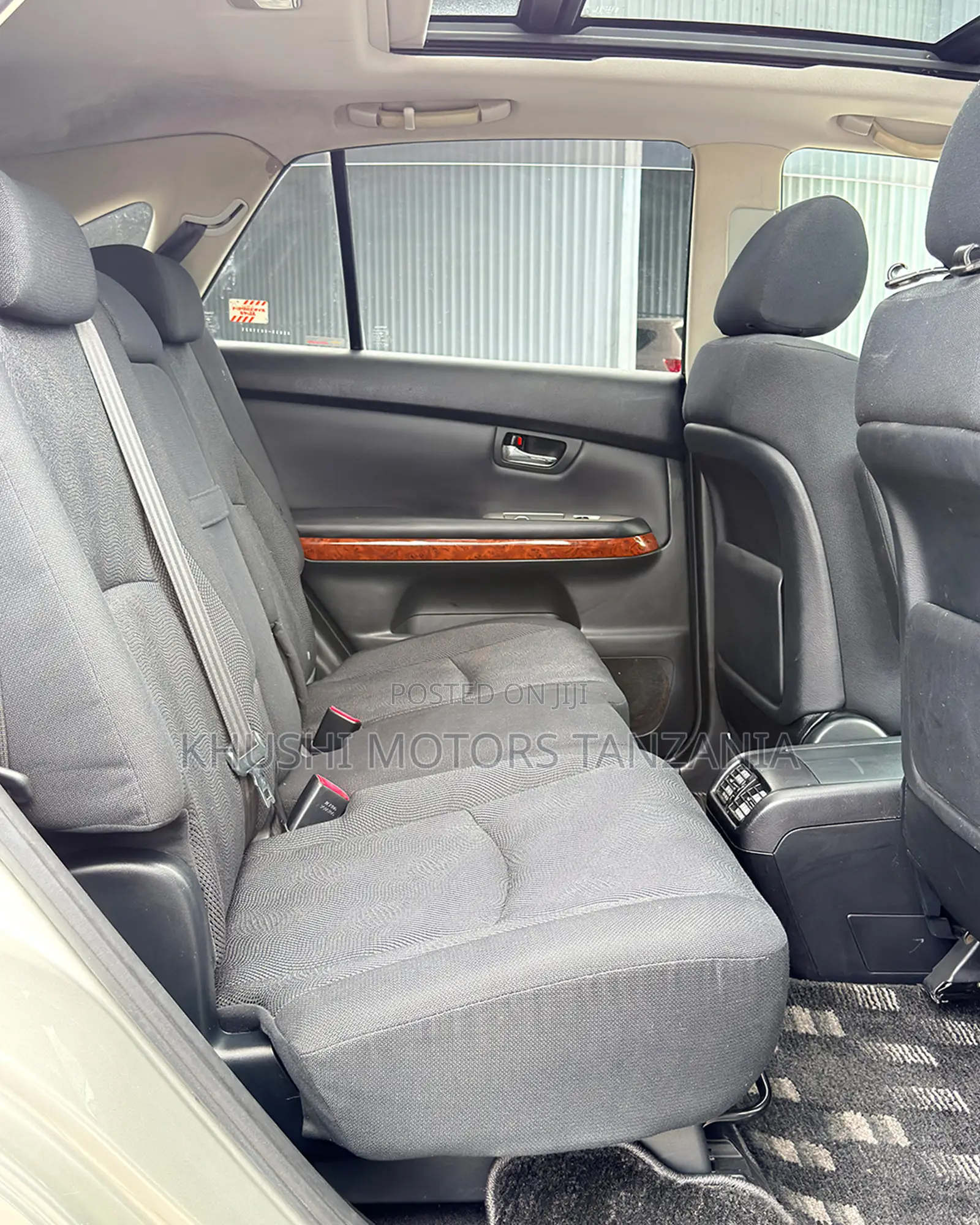 Toyota Harrier 2005