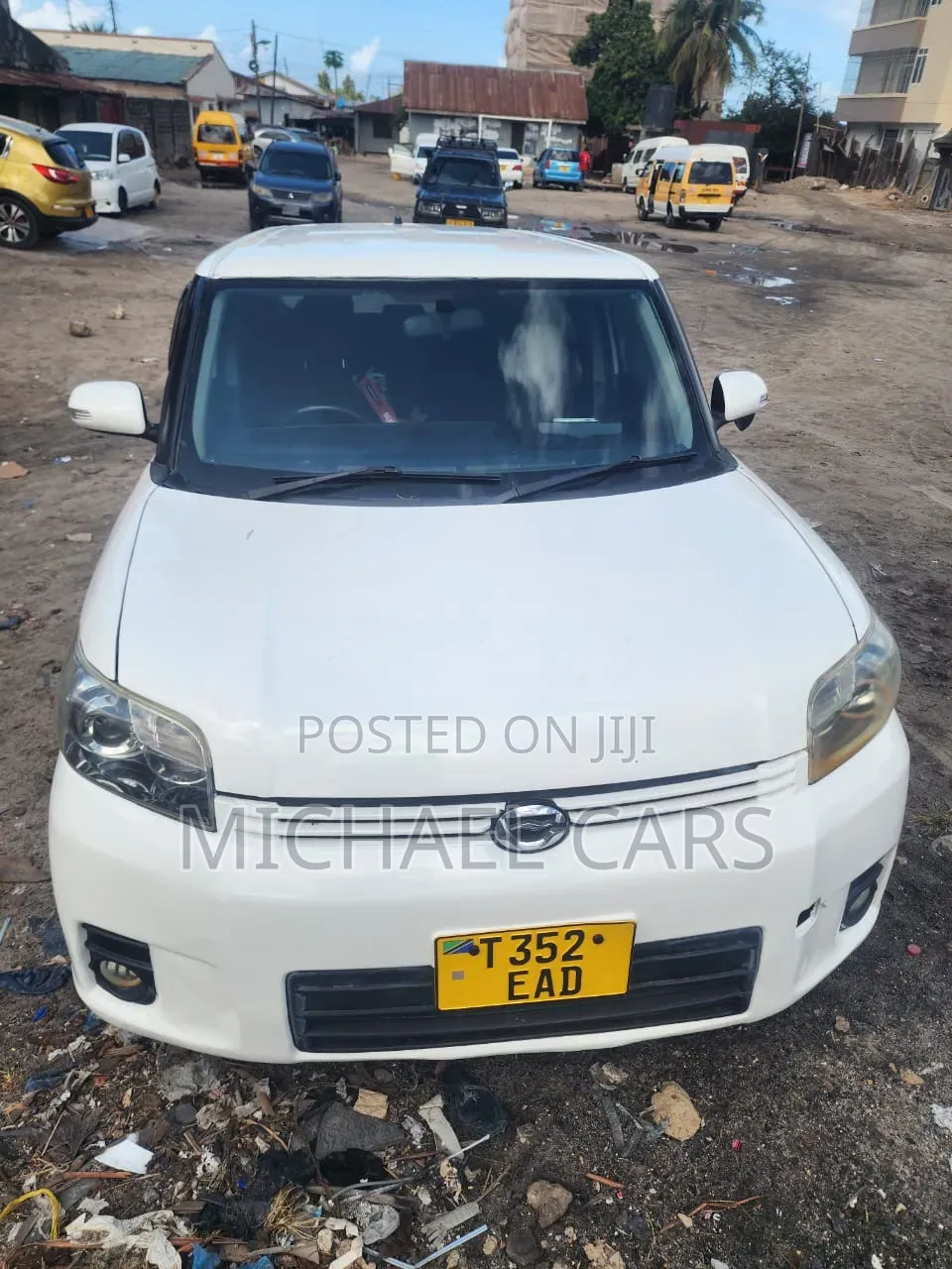 Toyota Corolla Rumion 2009 White