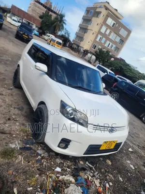 Toyota Corolla Rumion 2009 White