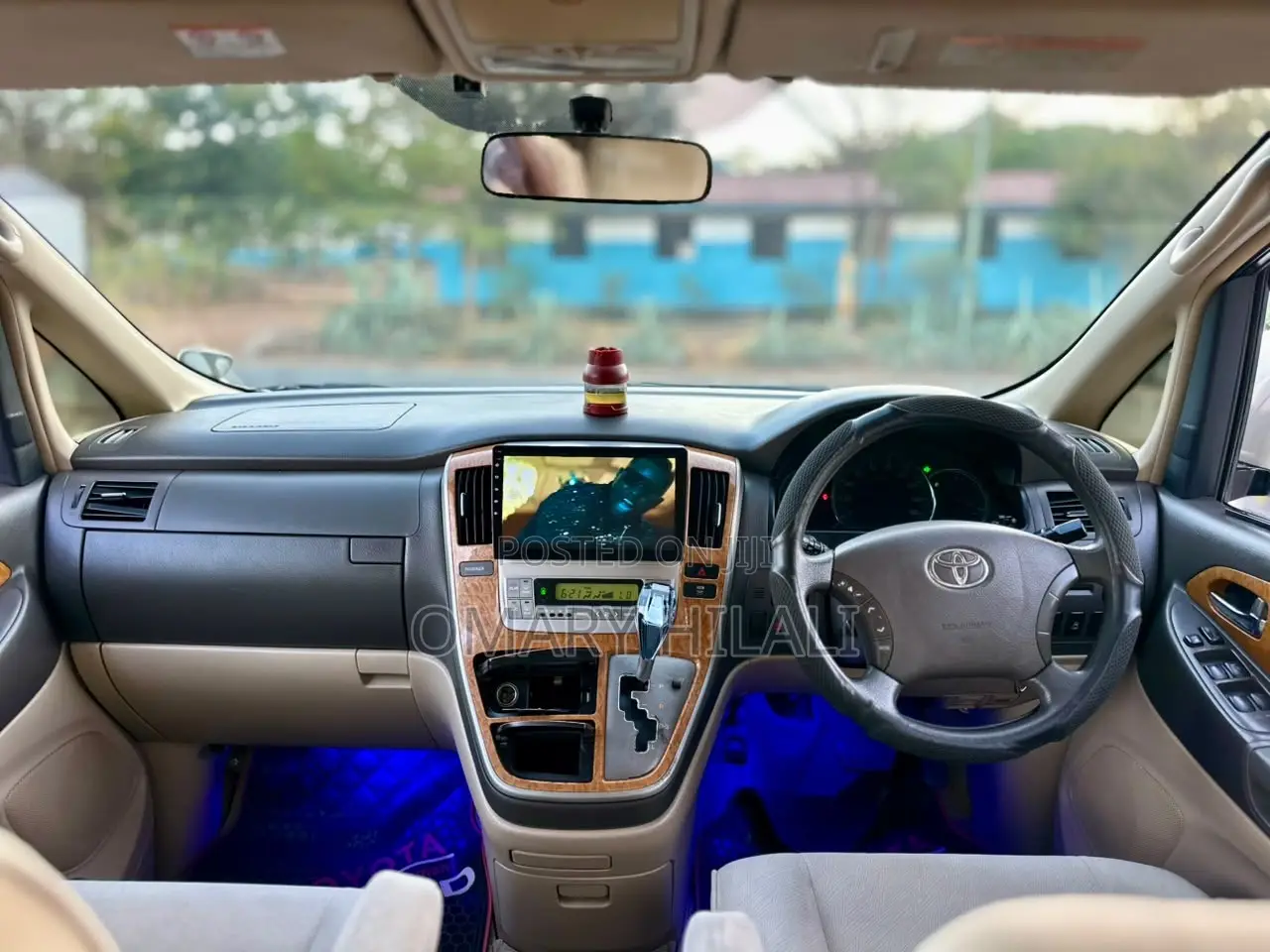 Toyota Alphard 2006 White