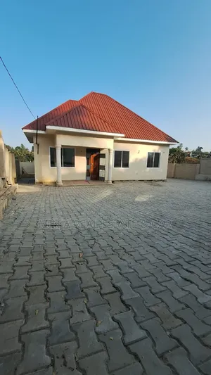 3bdrm House in Goba for sale