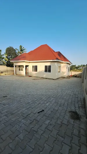 3bdrm House in Goba for sale