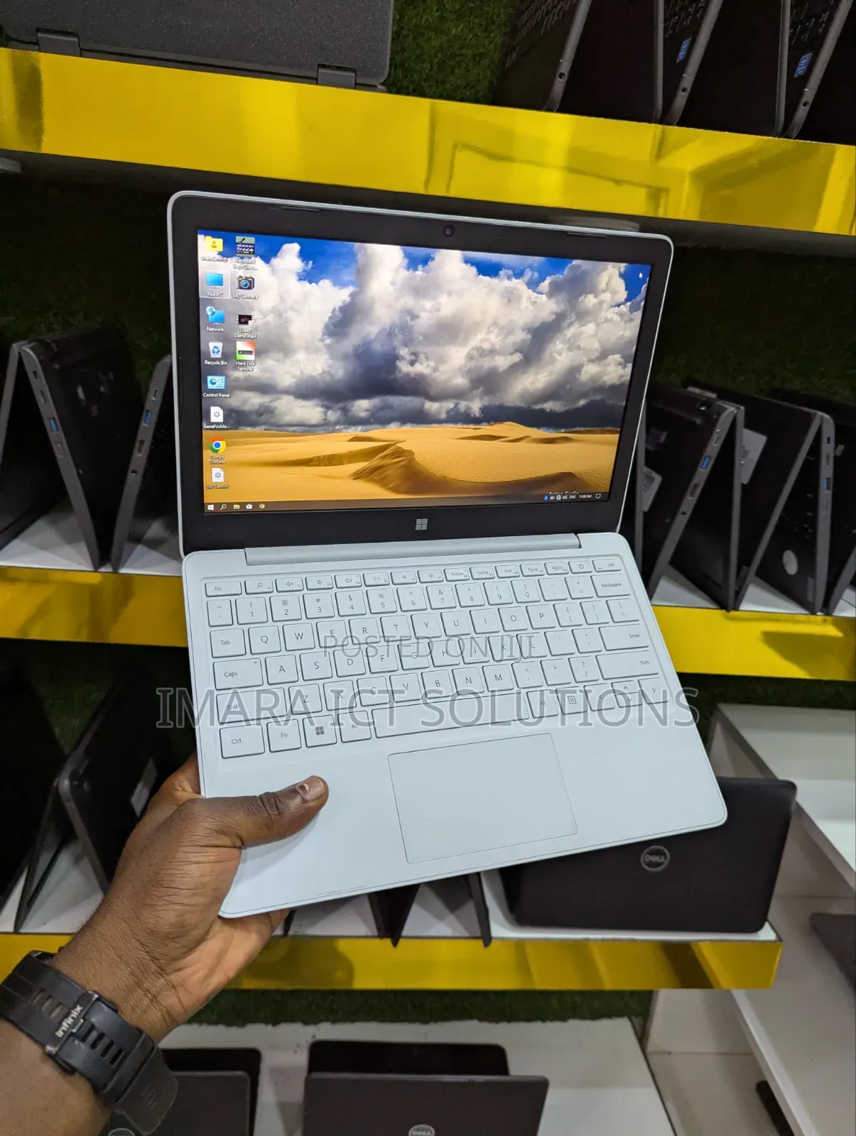 Laptop Microsoft Surface Laptop SE 8GB Intel SSD 128GB