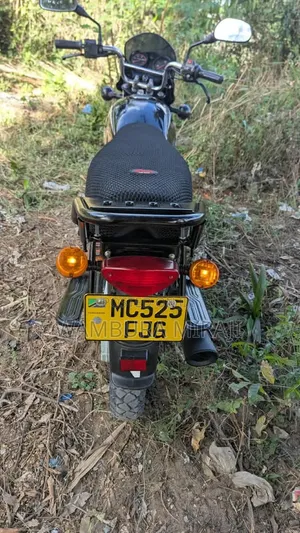 New Bajaj Boxer 125 2026 Black