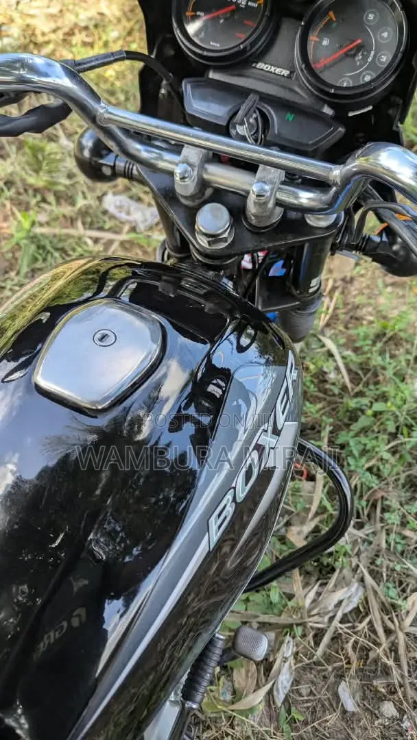 New Bajaj Boxer 125 2026 Black