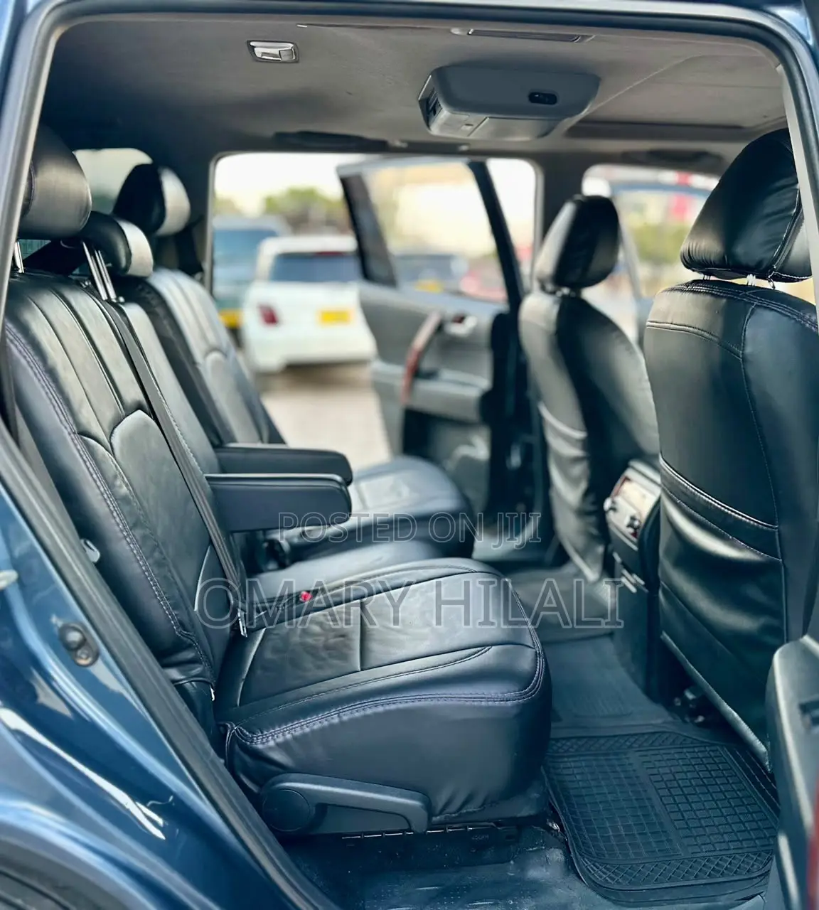 Toyota Kluger 2012 Blue